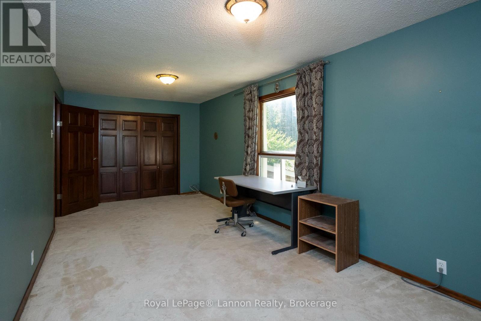 1319 VICTOR STREET - Image 20