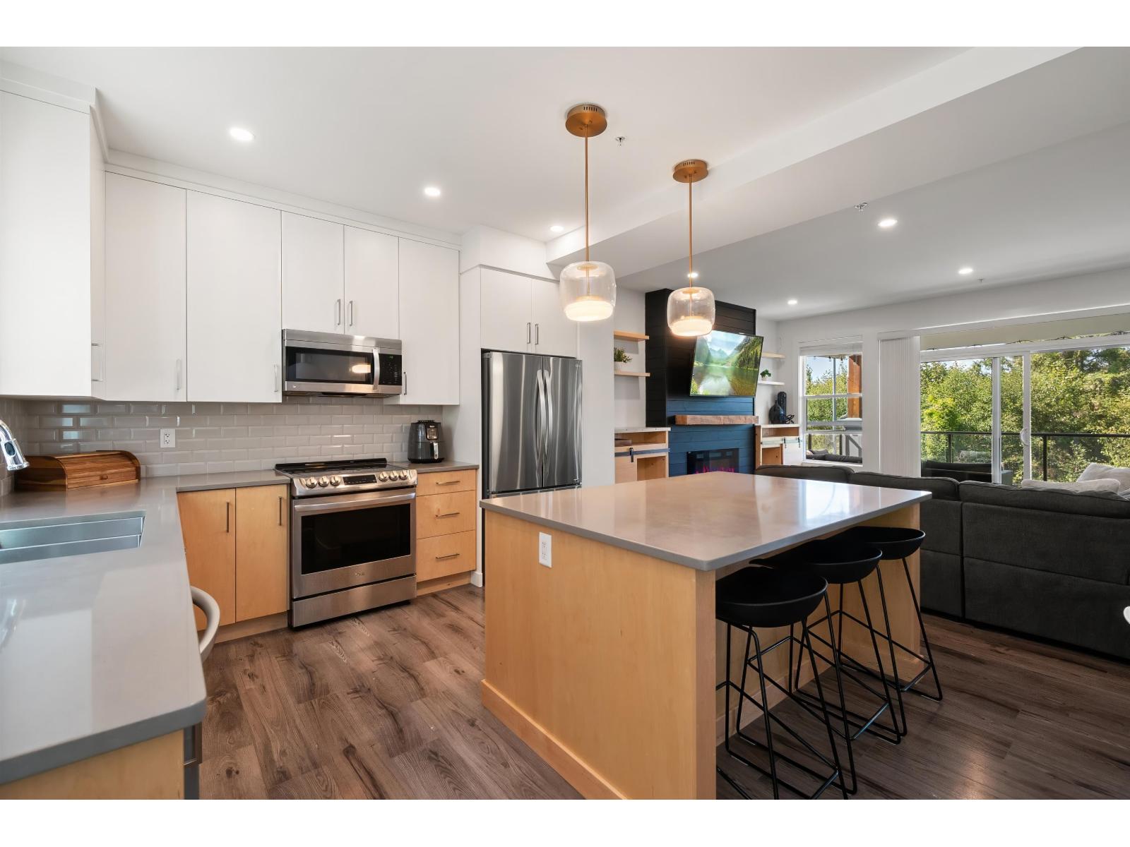 1 6262 REXFORD DRIVE, Promontory, Chilliwack