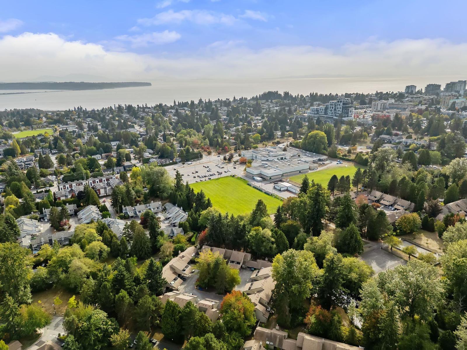 1789 LILAC DRIVE, White Rock