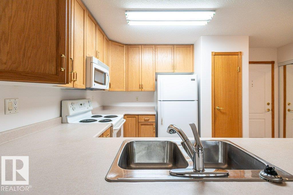#203 8912 156 ST NW - 20
