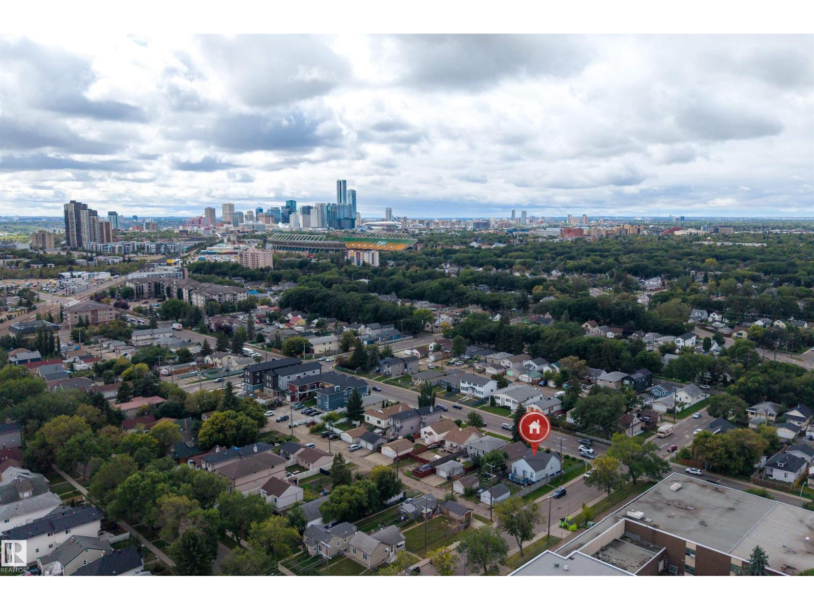 11549 82 ST NW - 37
