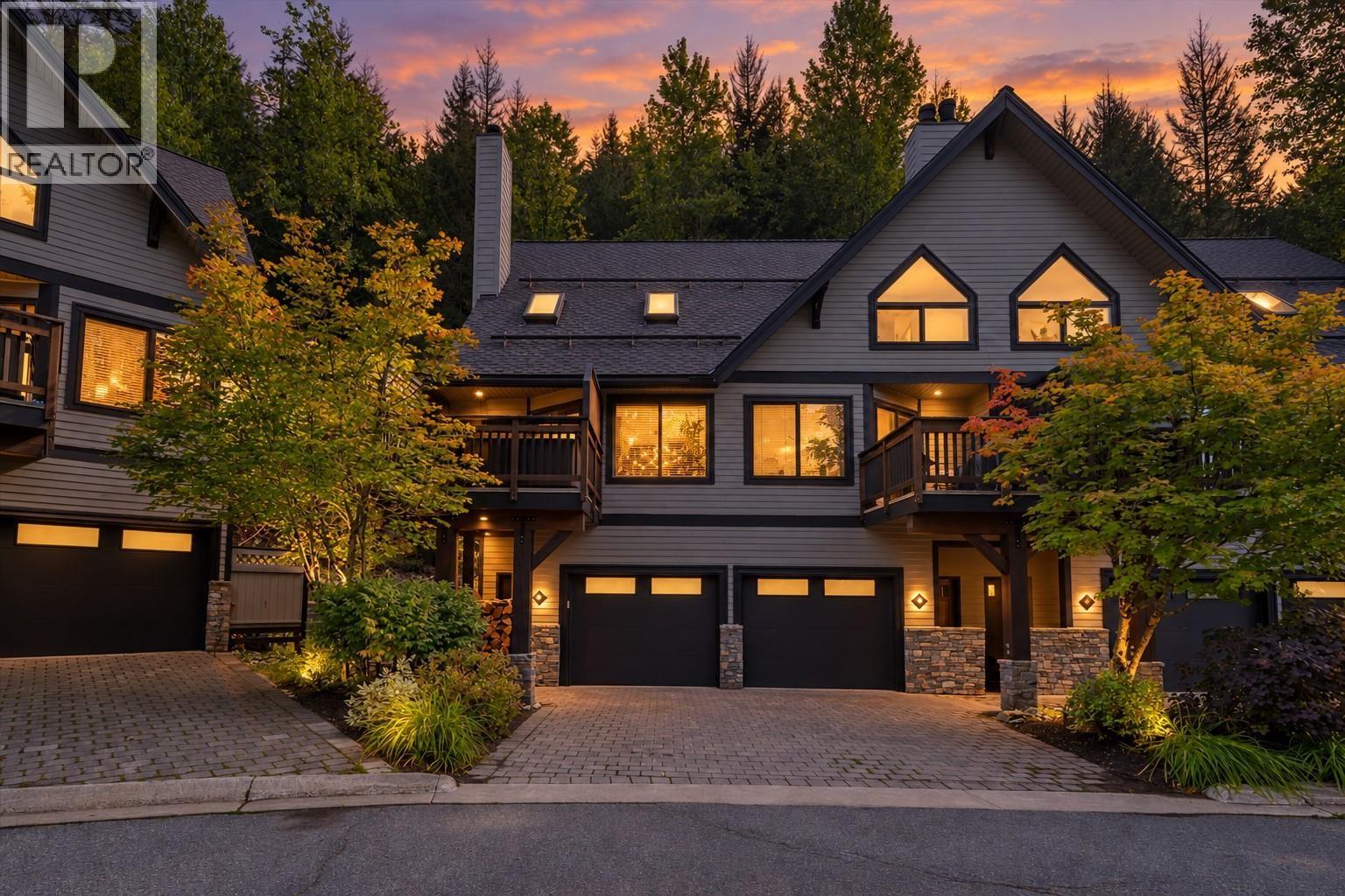 4 2014 LONDON LANE, Whistler — photo 1