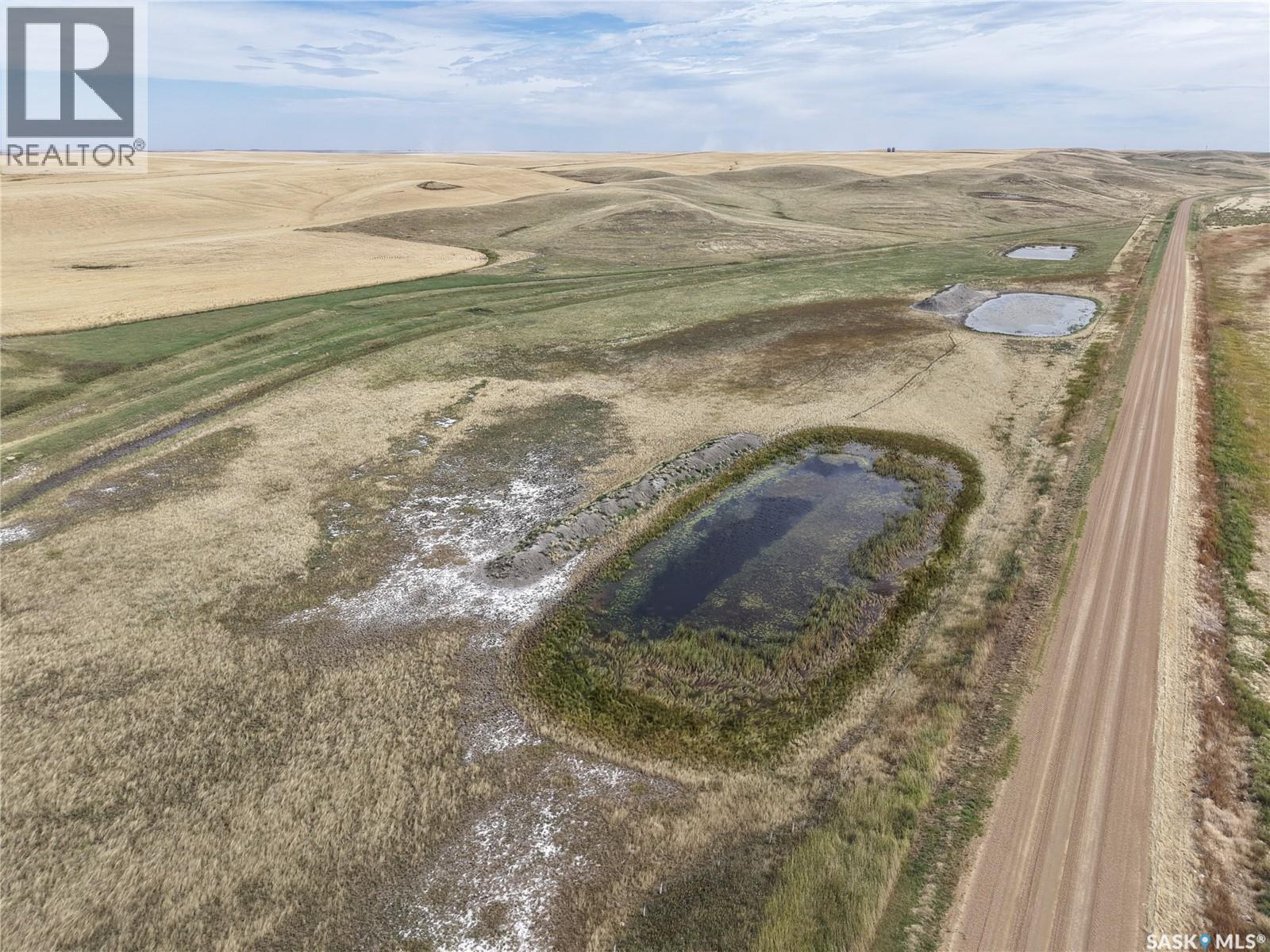 531.43 Acres Mixed Use Land Near Willow Bunch, Willow Bunch Rm No. 42 — photo 2
