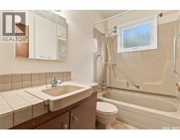 65 Bobolink Bay, Regina, SK S4S4K2 Photo 24