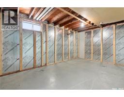 65 Bobolink Bay, Regina, SK S4S4K2 Photo 32