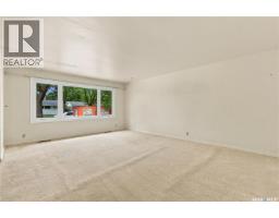 4pc Bathroom - 65 Bobolink Bay, Regina, SK S4S4K2 Photo 7
