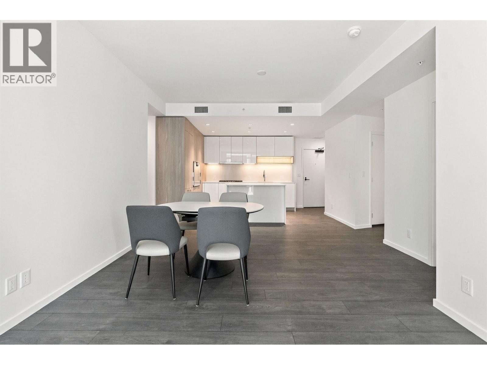 527 6300 MINORU BOULEVARD, Richmond
