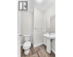 Family room - 112 Carrington Boulevard Nw, Calgary, AB T3P1K8 Photo 17