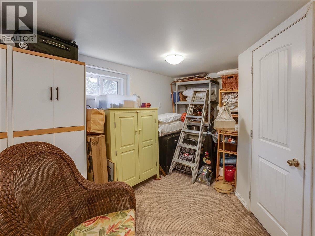 908 Fifth Street, Nelson