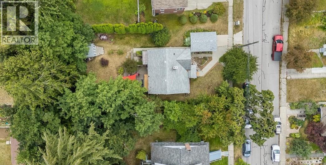 908 Fifth Street, Nelson