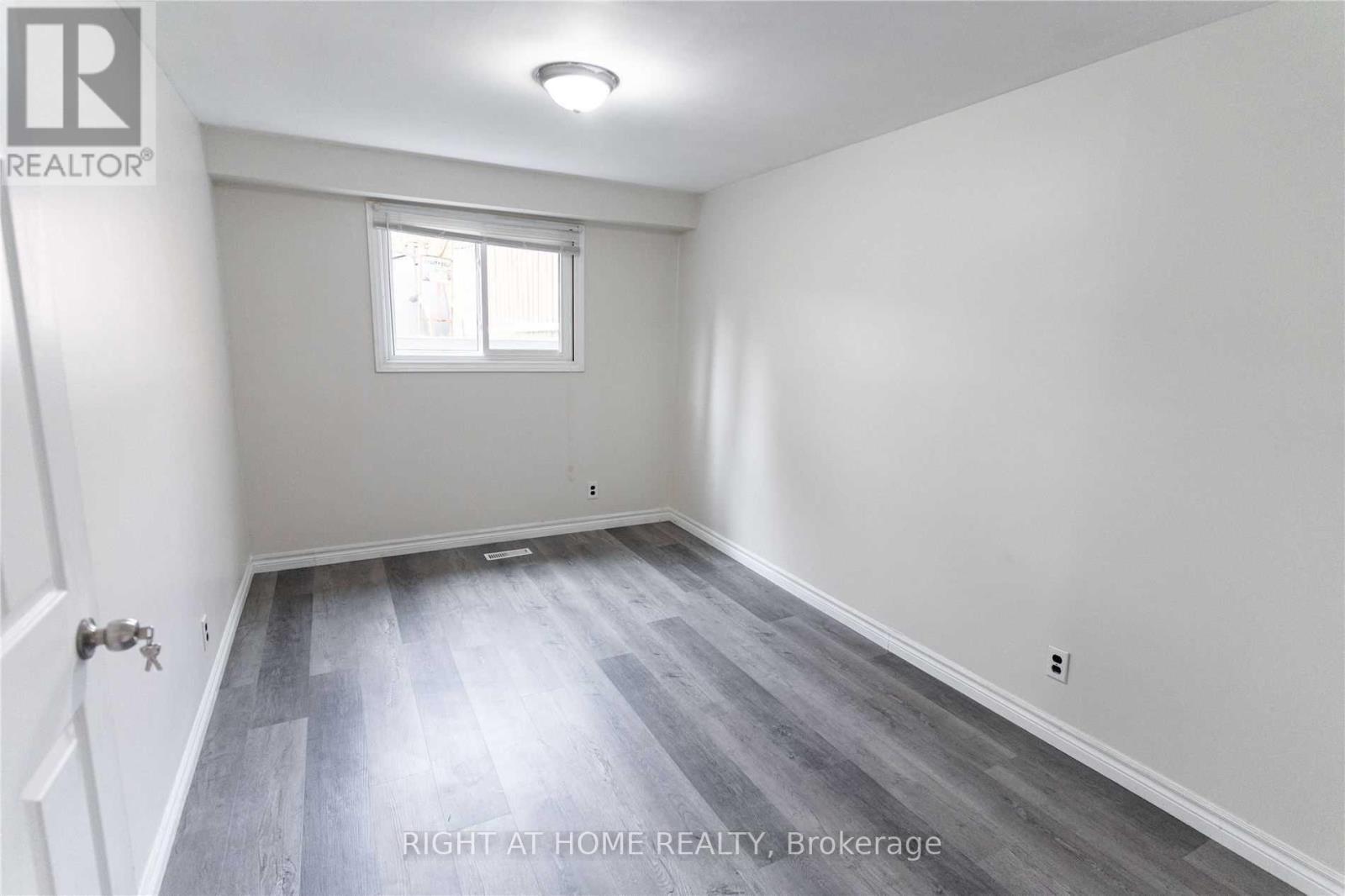 270 COVENTRY COURT, Oshawa (Eastdale) — photo 3