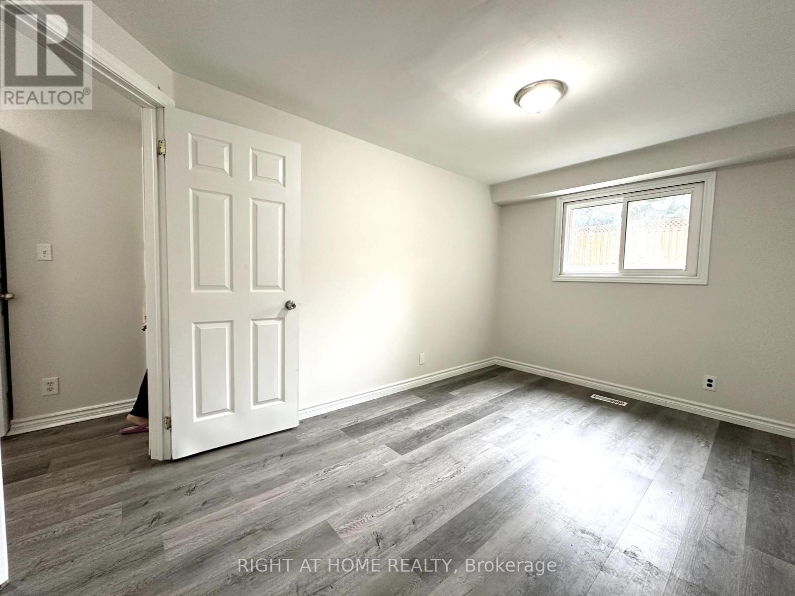 270 COVENTRY COURT, Oshawa (Eastdale) — photo 4