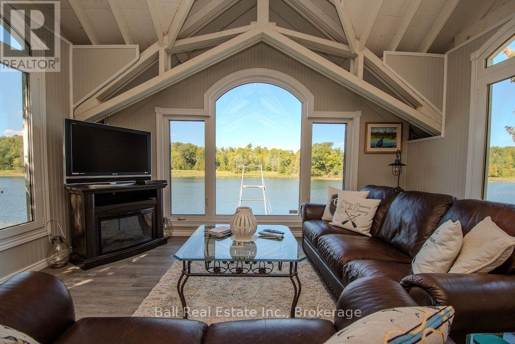 2521 Selwyn Bay Lane, Selwyn, ON photo 35