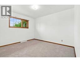 Bedroom - 10281 111 Avenue, Grande Prairie, AB T8V1T7 Photo 10