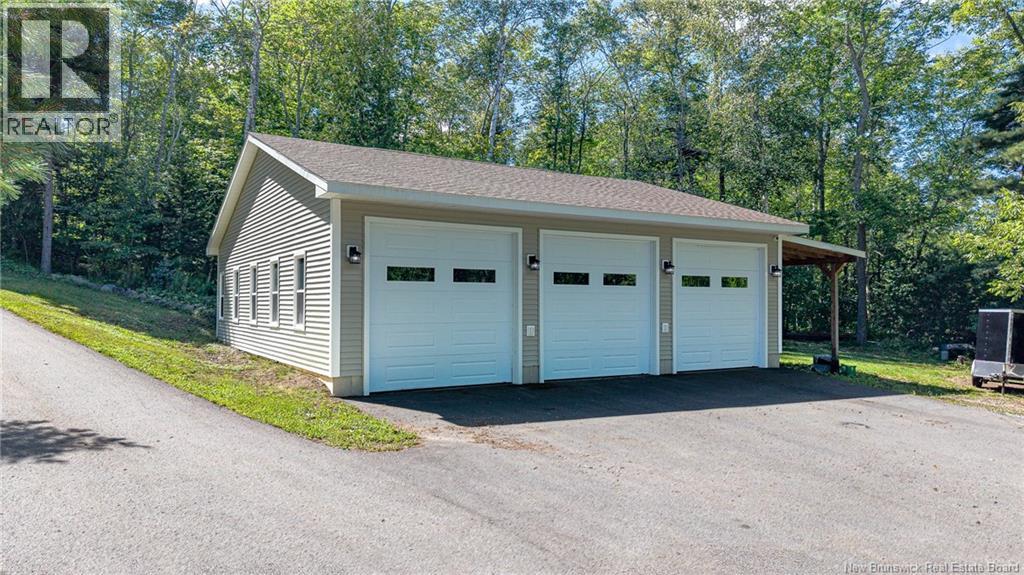 200 Inglewood Drive - Image 44