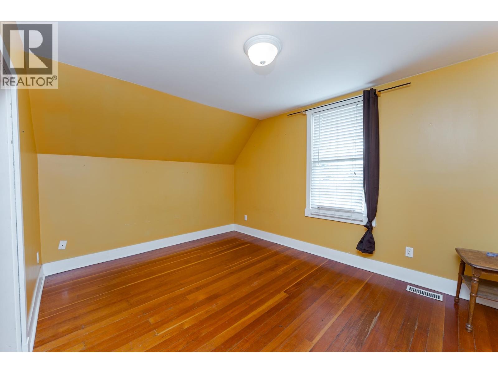 1684 5TH AVENUE, Prince George