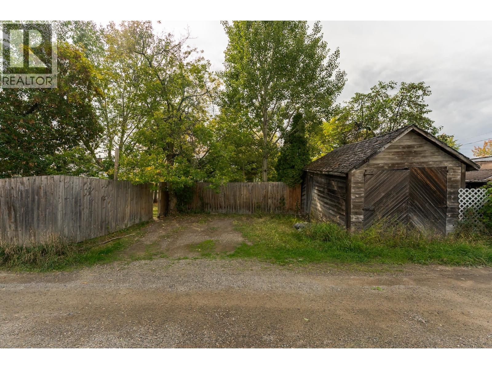 1684 5TH AVENUE - 33