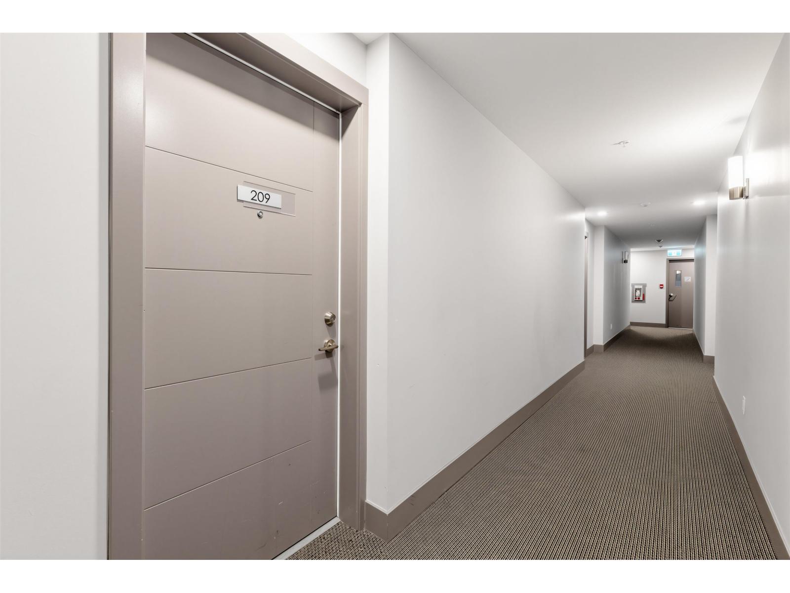 209 20686 EASTLEIGH CRESCENT, Langley