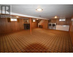 33 Pembroke Street, Whitewater Region, ON K0J1K0 Photo 10
