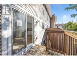 D - 284 Dalehurst Drive, Ottawa, ON K2G4J5 Photo 35
