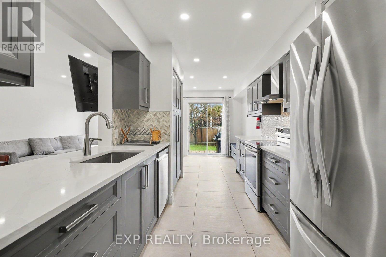 4646 OGILVIE WALK CRESCENT - Image 5