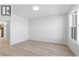 131 Royston Way NW - photo 13