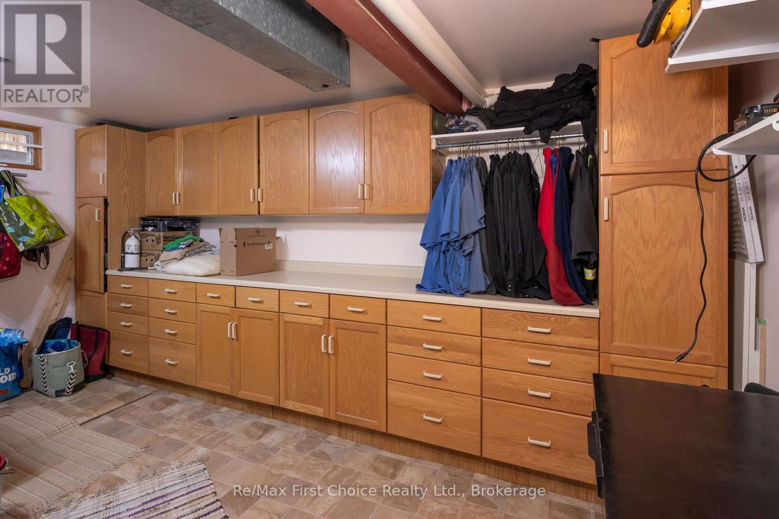 159 HOGARTH STREET - 42