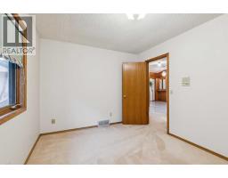116 Scandia Rise Nw, Calgary, AB T3L1V6 Photo 22