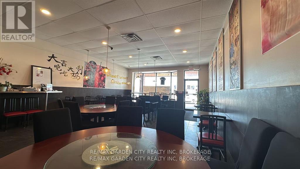 7 - 100 FOURTH AVENUE, St. Catharines (Ridley) — photo 4