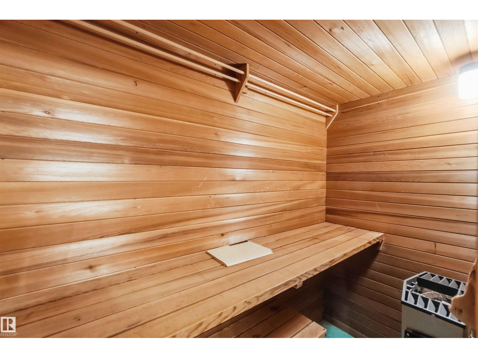 9311 68 ST NW - Image 19