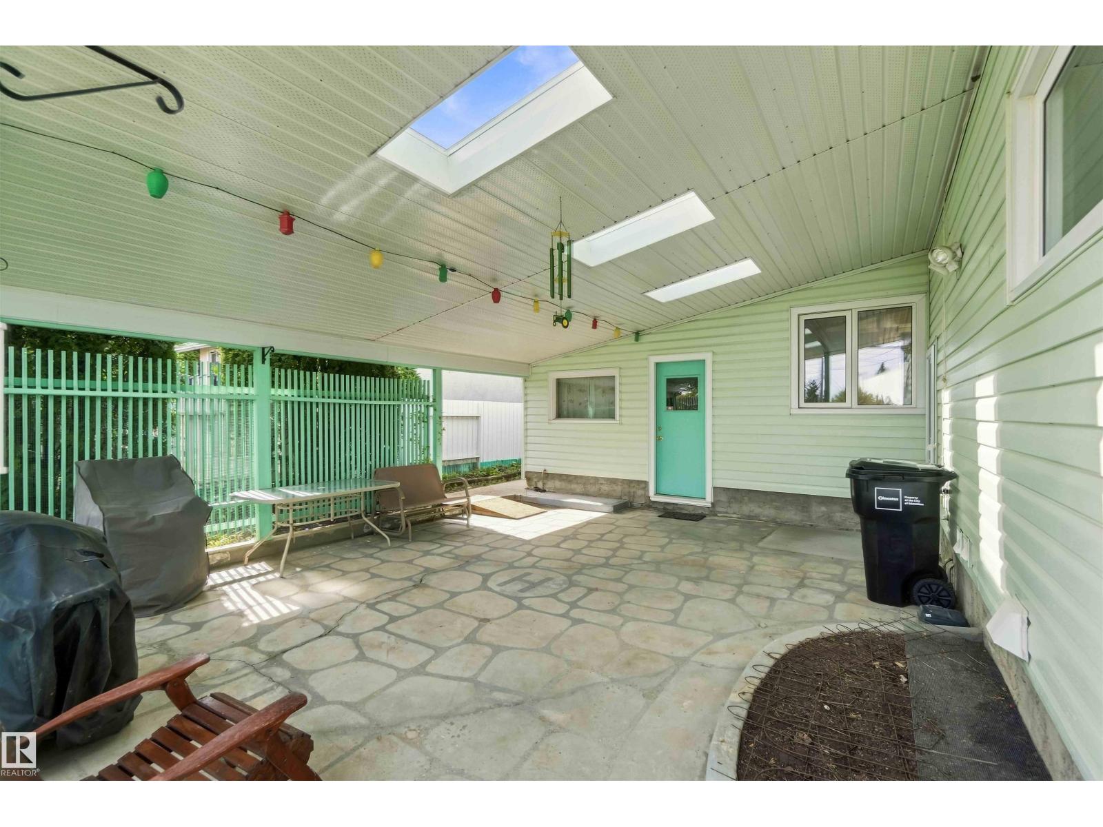 9311 68 ST NW - 20