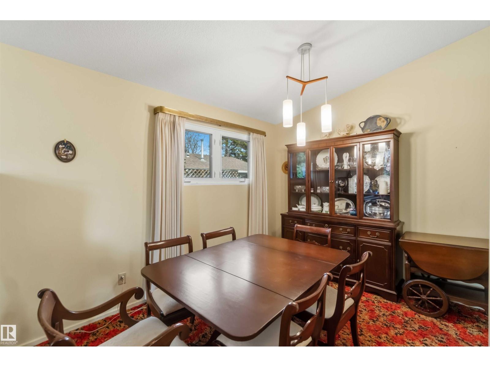 9311 68 ST NW - 5