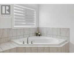2400 Spring Meadow Way, Oakville, ON L6M0R6 Photo 29
