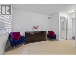 2400 Spring Meadow Way, Oakville, ON L6M0R6 Photo 36