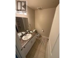 121 10904 102 Avenue, Fort St  John, BC V1J0M3 Photo 9