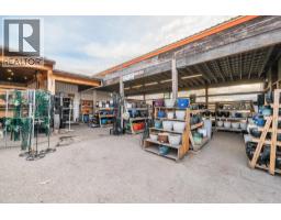 7920/7912 Highland Road, Vernon, BC V1H1W7 Photo 14