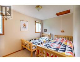 11 Lakeshore Drive, Sundance Beach, AB T0C2C0 Photo 12