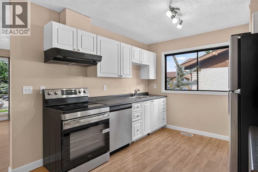 112 Abalone Place NE - 10