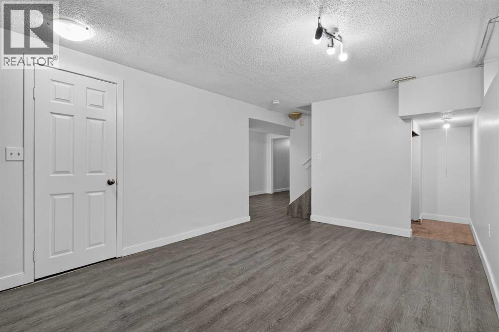 112 Abalone Place NE - 26