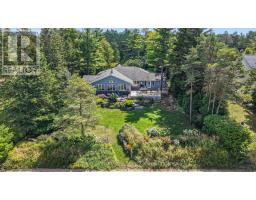 1036 River Road E, Wasaga Beach, ON L9Z2P7 Photo 41