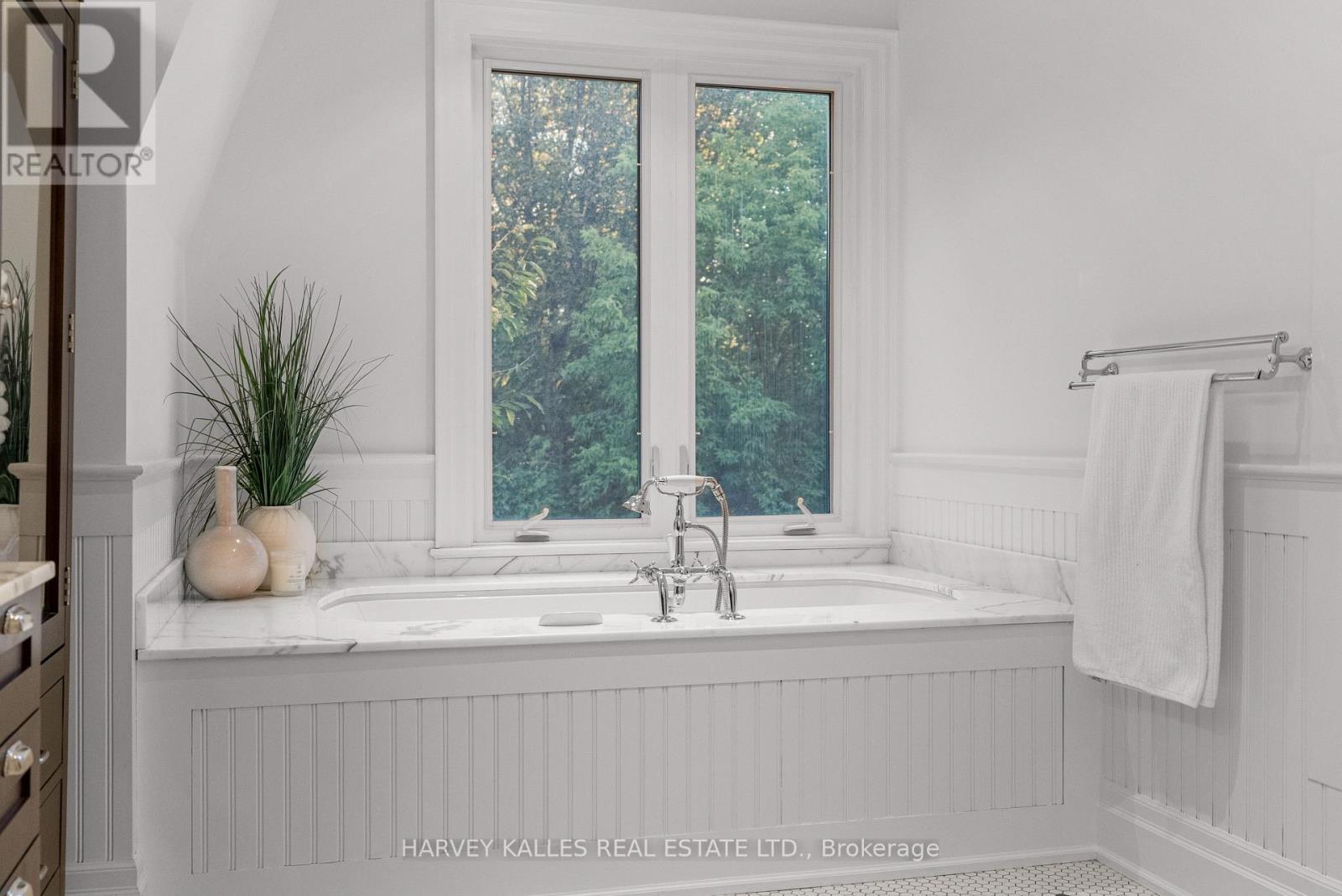 121 JOHNSTON AVENUE - Image 26