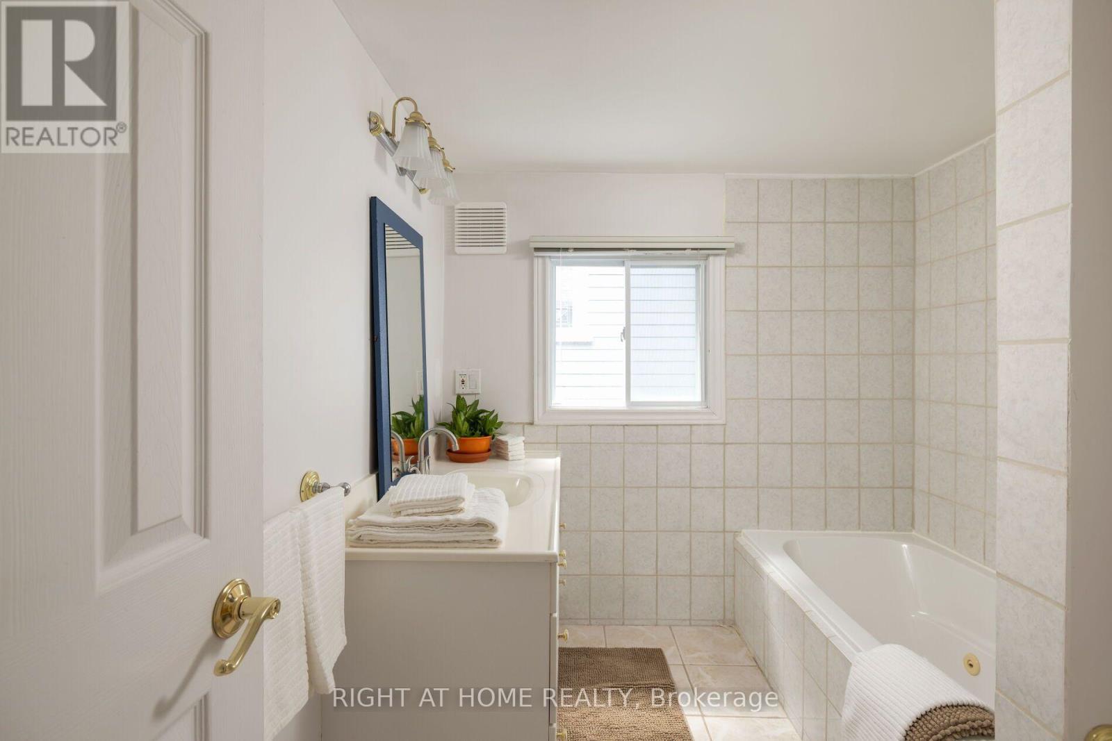 239 SEATON STREET - Image 35