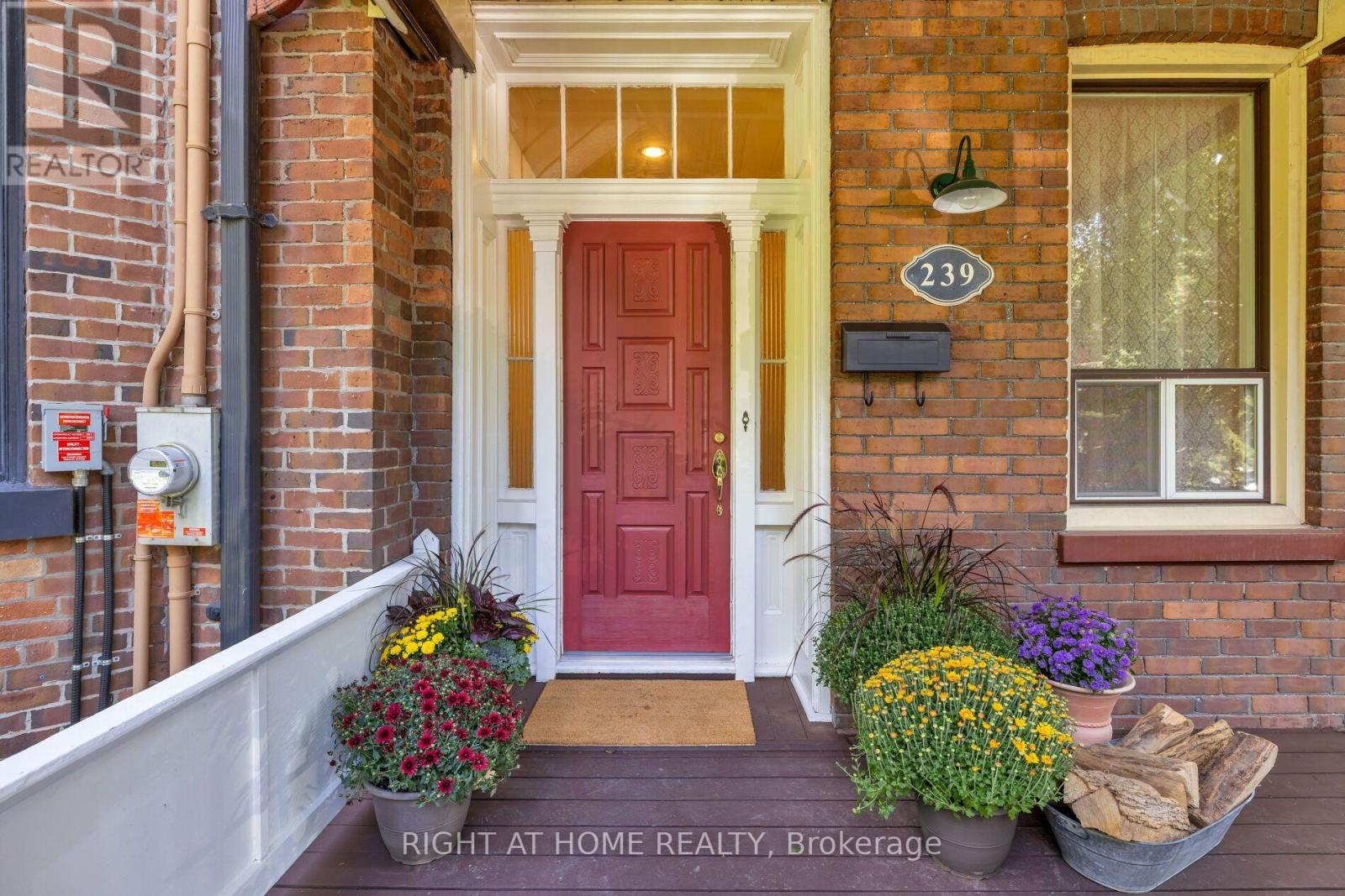 239 SEATON STREET, Toronto (Moss Park) — photo 5