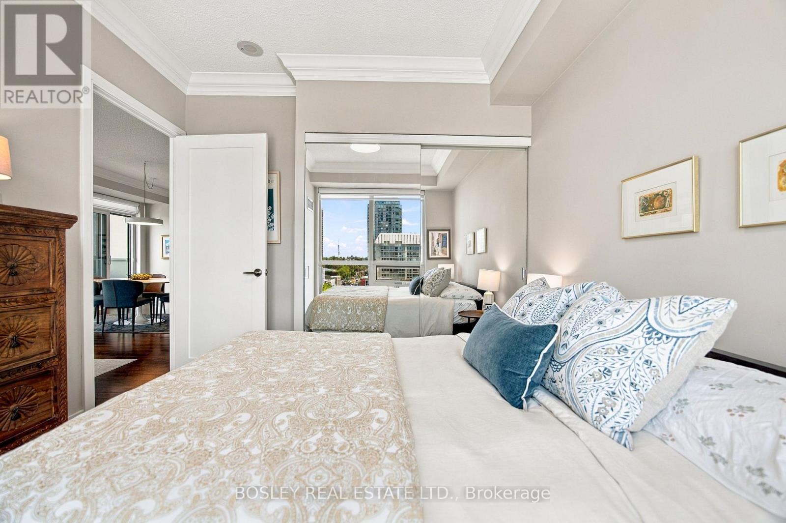 #802 25 BROADWAY AVENUE - 18