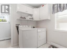57 St Phillips Street, Bridgewater, NS B4V1W4 Photo 7