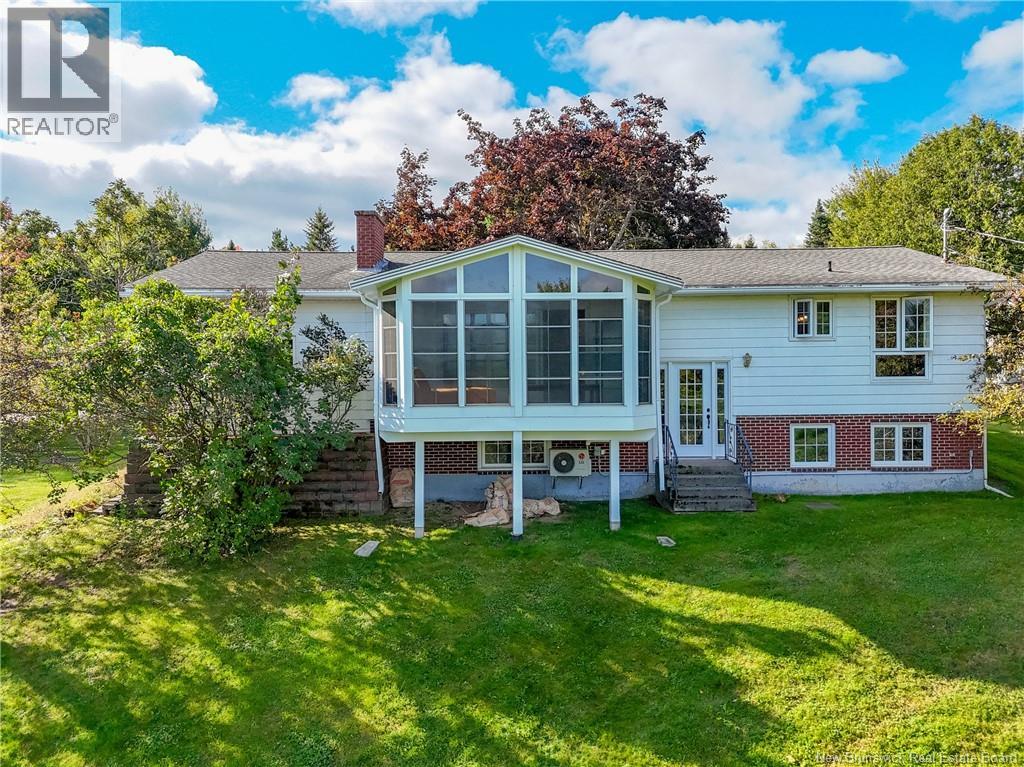 9 Tulip Street, Fredericton — photo 1