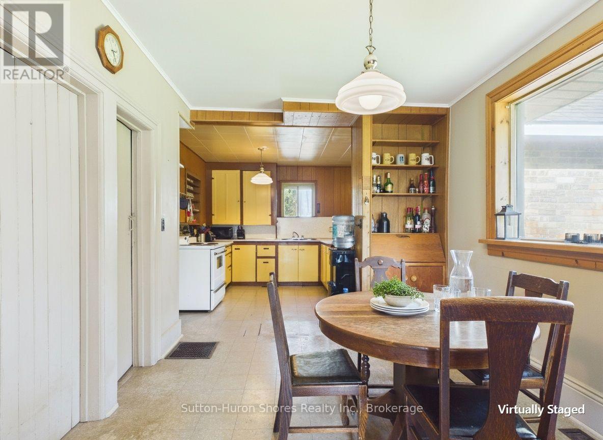433 GODERICH STREET, Saugeen Shores — photo 6