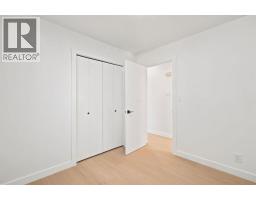 Bedroom - 19 Mardale Crescent Ne, Calgary, AB T2A3V4 Photo 10