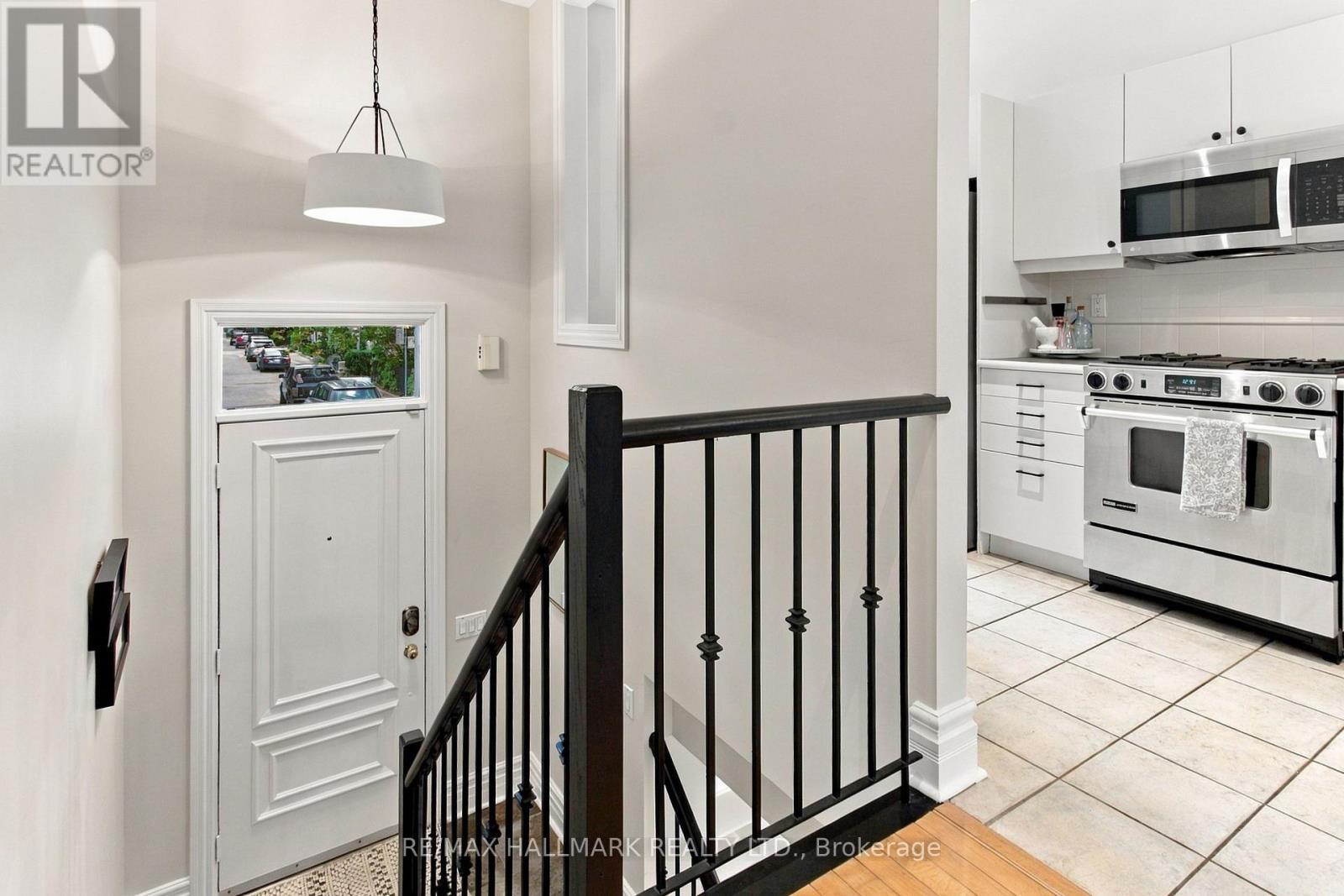 23 MACPHAIL AVENUE, Toronto (Broadview North) — photo 3