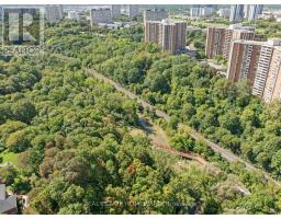 101 Northdale Boulevard, Toronto, ON M4B1X1 Photo 47